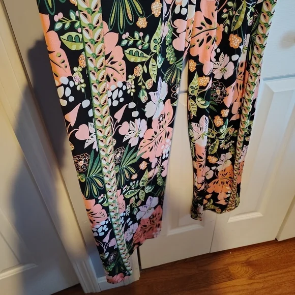 Nordstrom Rack London Times Black Floral Print Mock Neck Jumpsuit 16 - Picture 5 of 14